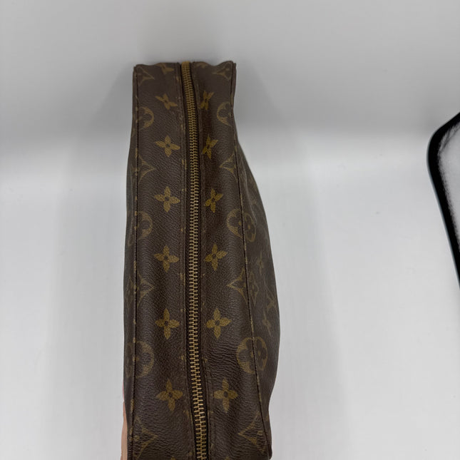 Trousse de toilette 28cm Louis Vuitton