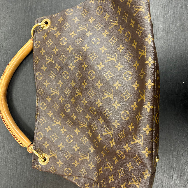 Louis Vuitton Artsy MM