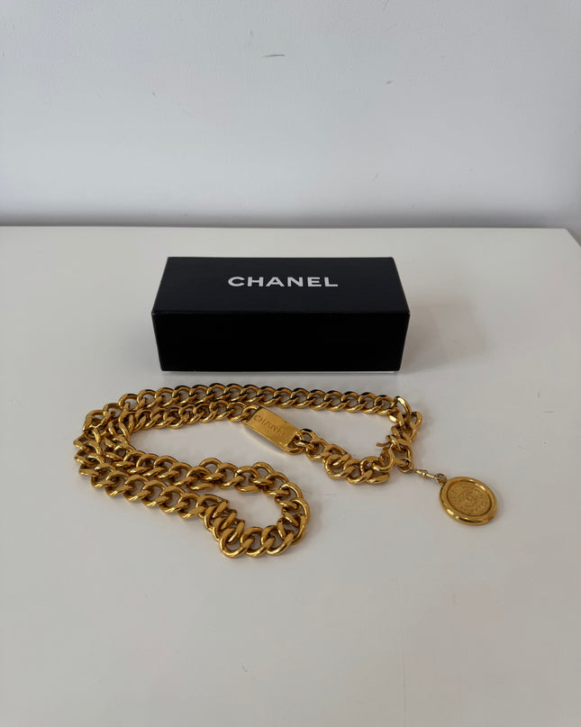 Ceinture Chanel médaillon vintage 85cm
