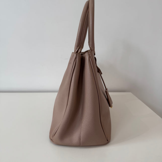 Sac Prada Galleria moyen vieux rose
