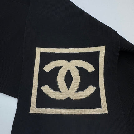 Écharpe Chanel CC