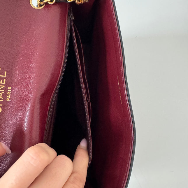 Sac Chanel fermoir circle bandoulière noir