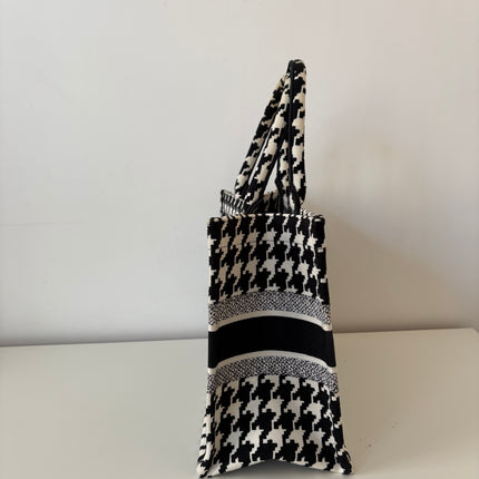 Sac Book Tote Medium Dior