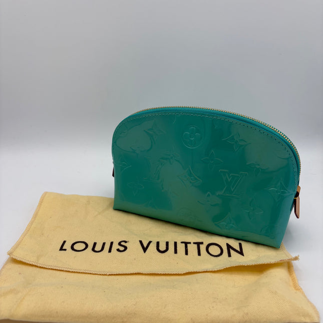 Trousse cosmétique Louis Vuitton vert d’eau pm