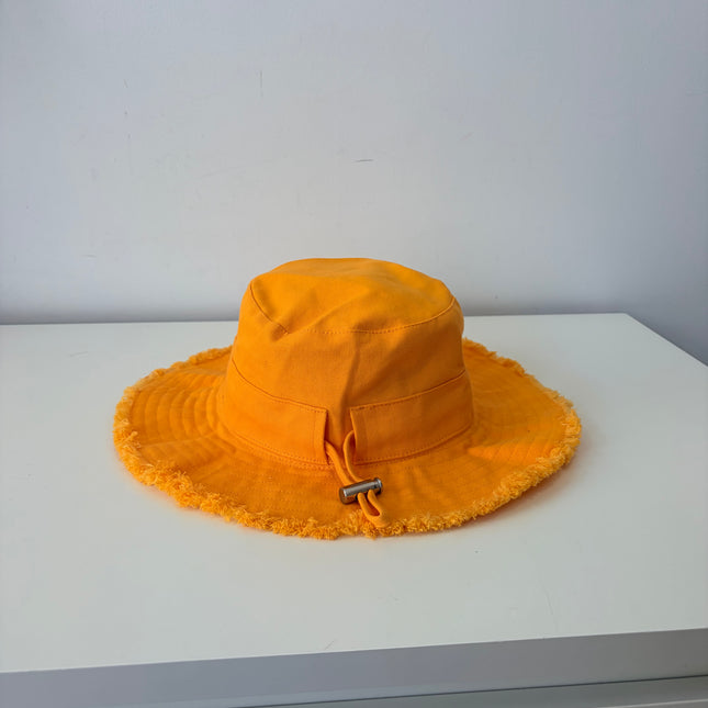 Le Bob Jacquemus « Artichaut »Jaune Orangé