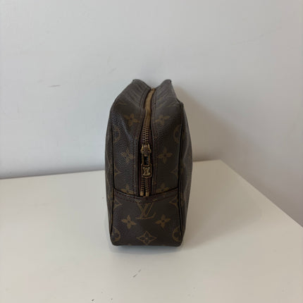 Trousse de toilette 28 Louis Vuitton