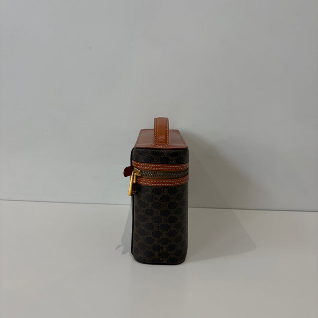 Vanity Celine PM vintage Macadam