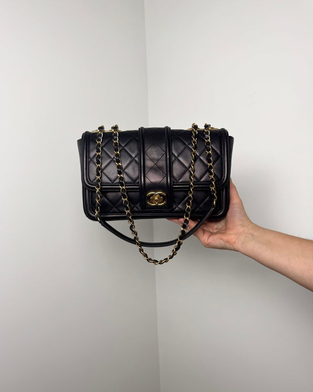 Sac Chanel rabat simple cc élégant medium
