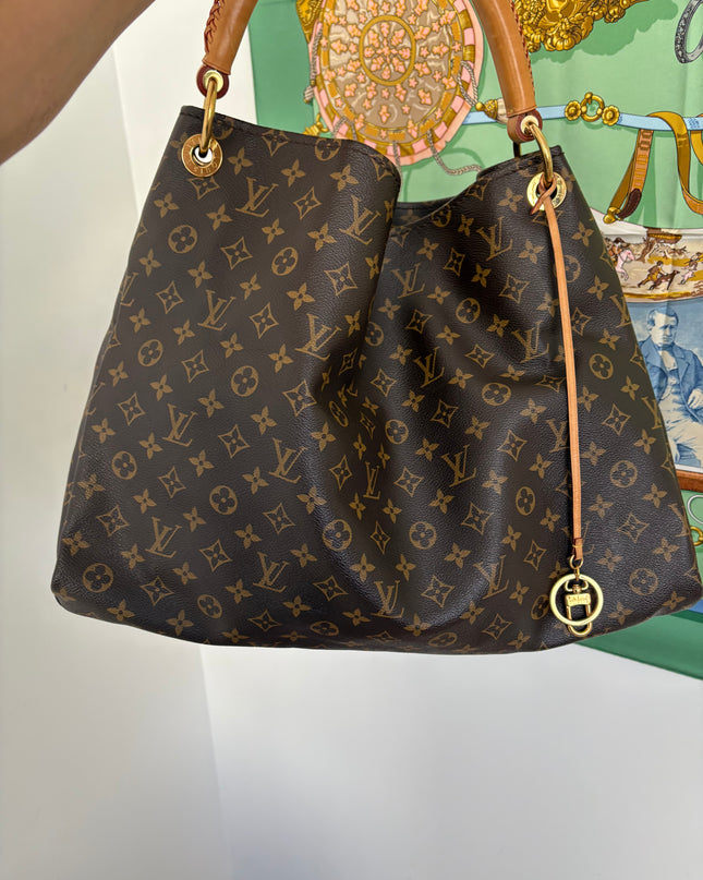 Sac Louis Vuitton Artsy Gm
