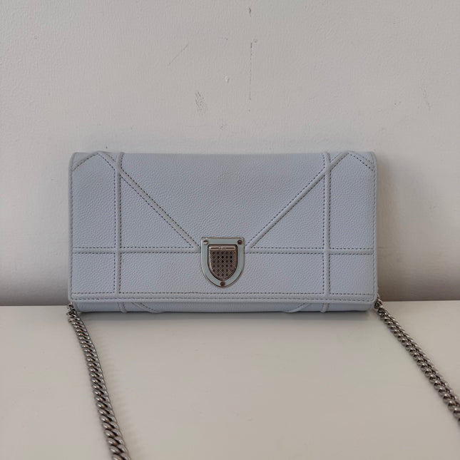 Sac Dior Wallet on chain Diorama