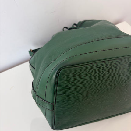 Sac Noé GM Louis Vuitton Cuir Épi Vert