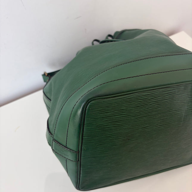 Sac Noé GM Louis Vuitton Cuir Épi Vert