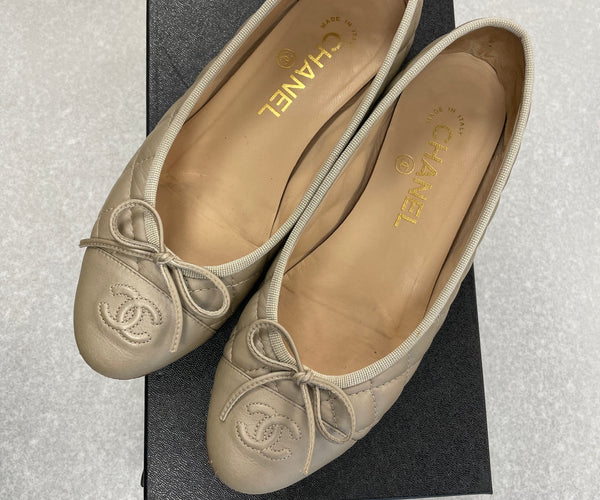 Ballerines Matelassées Chanel T36