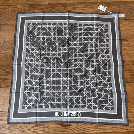 Carré Dior oblique Gris 90cm