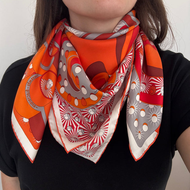 Carré Hermès Électrique 90 cm