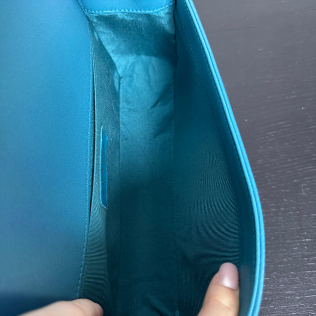 Sac Chanel Boy Medium Bleu