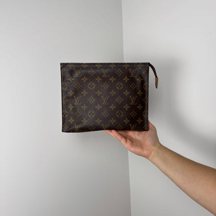 Poche Toilette Louis Vuitton Monogram 25
