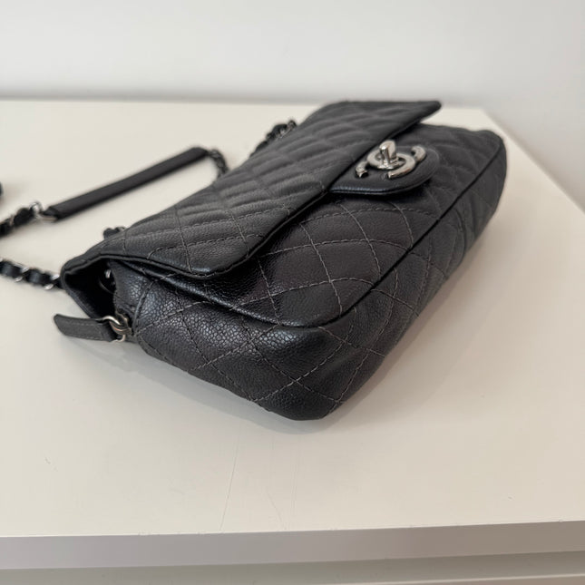 Sac Chanel single flap souple gris métallisé