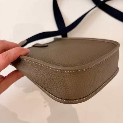 Sac Hermès Evelyne 16 étoupe