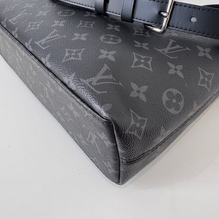Sac Louis Vuitton Explorer Éclipse Monogram