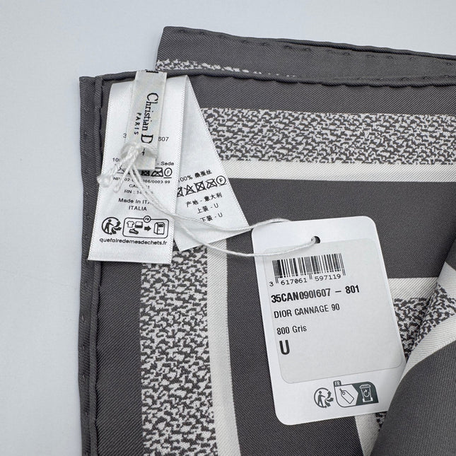 Carré Dior oblique Gris 90cm