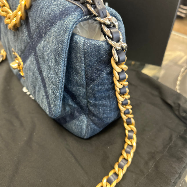 Sac Chanel 19 small denim