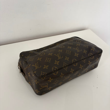 Trousse de toilette Louis Vuitton 28cm Monogram