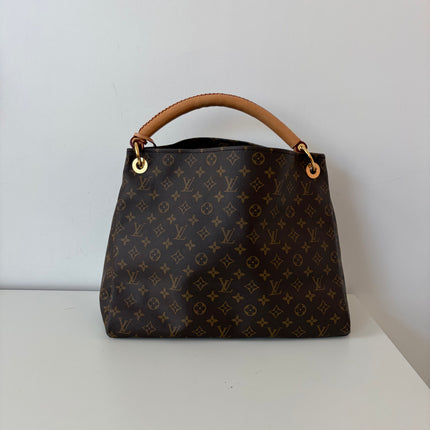 Sac Louis Vuitton Artsy Mm