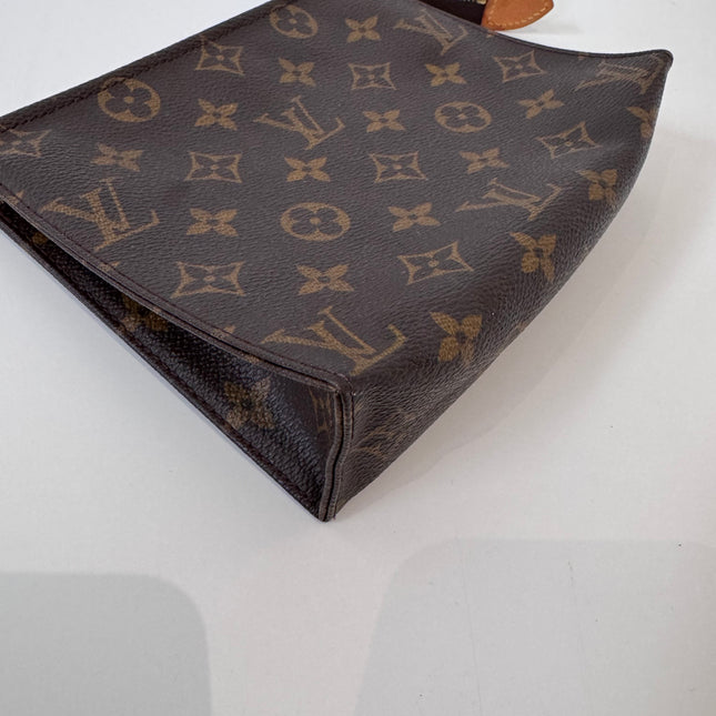 Trousse de toilette Louis Vuitton