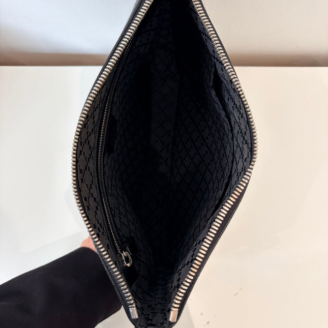 Pochette en cuir Gucci noir