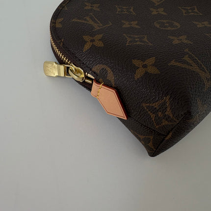 Louis Vuitton Pochette Cosmétique MM