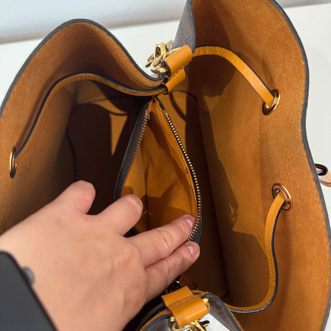 Sac Louis Vuitton Neo Noé Damier ébène & safran