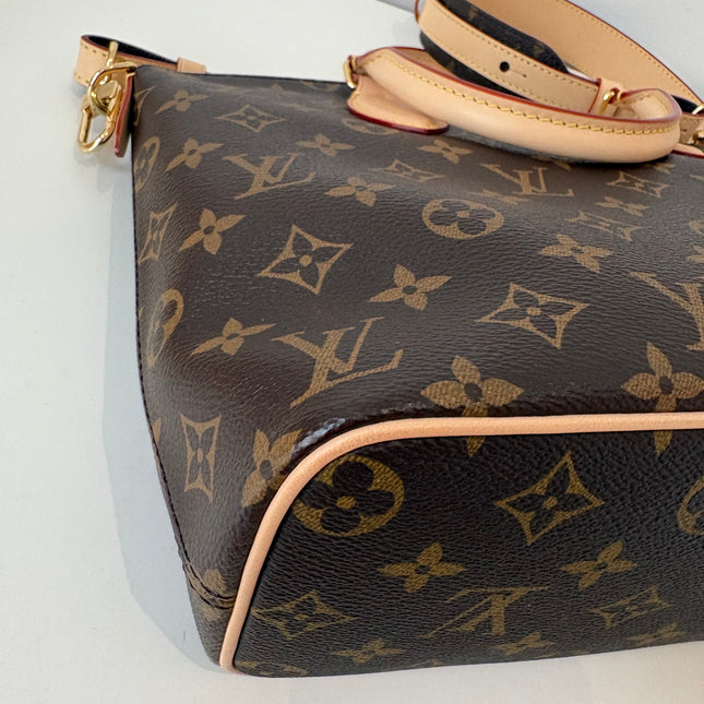 Sac Louis Vuitton Neo lock it PM