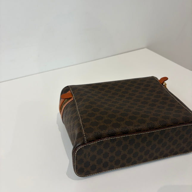 Vanity Celine PM vintage Macadam