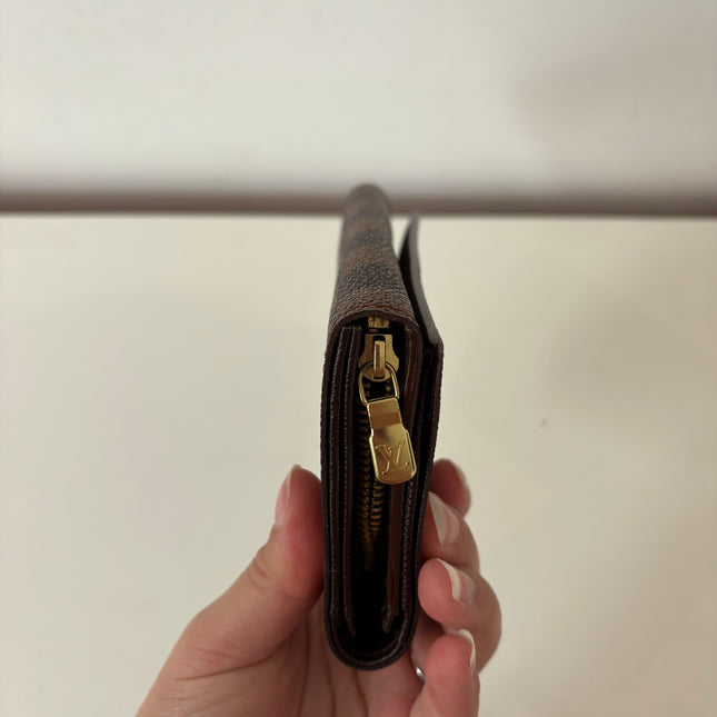 Porte monnaie/ portefeuille Louis Vuitton