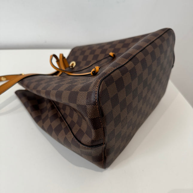 Sac Louis Vuitton Neo Noé Damier ébène & safran