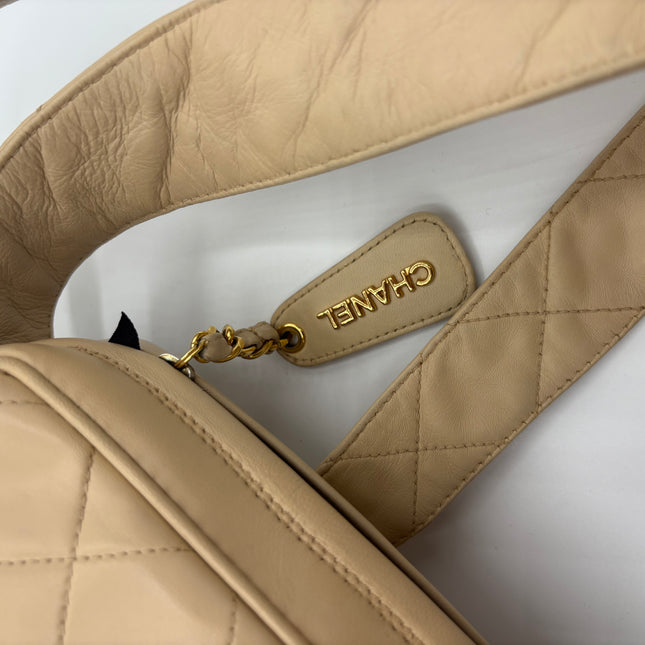 Sac Chanel caméra vintage beige
