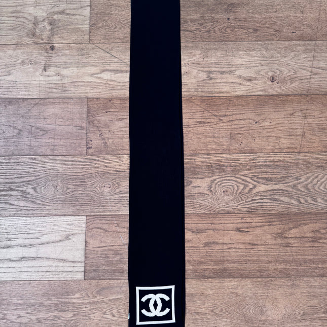 Écharpe Chanel CC