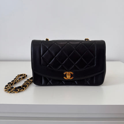 Sac Chanel Diana PM Noir