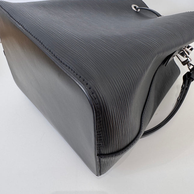 Sac Louis Vuitton Neo Noé Cuir Épi Noir