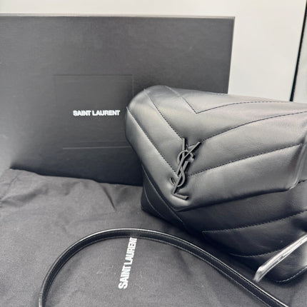 Sac Loulou Toy Saint Laurent