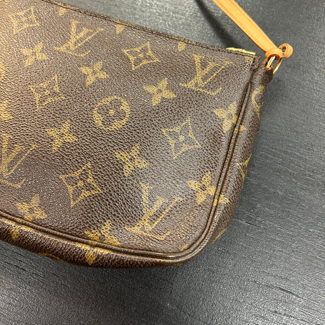 Pochette accessoires Louis Vuitton