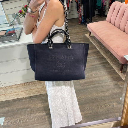 Cabas Chanel Deauville grand modèle