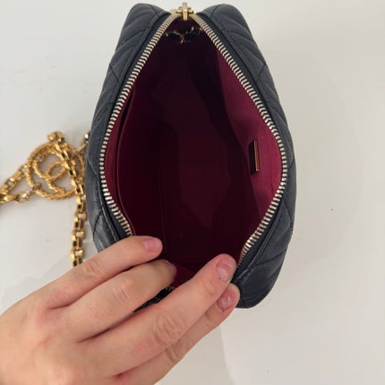 Sac Chanel Caméra matelassé CC