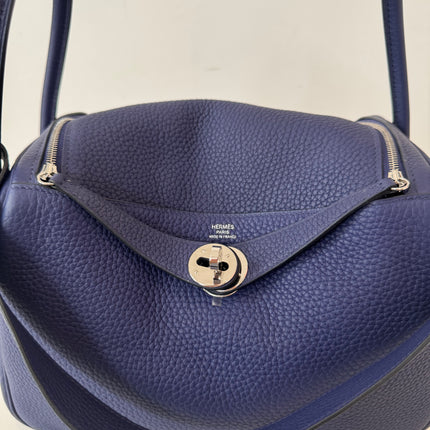Sac Hermès Lindy 26 marine