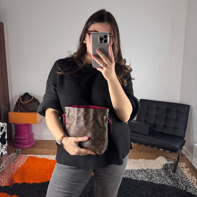 Pochette Louis Vuitton Noé Monogram