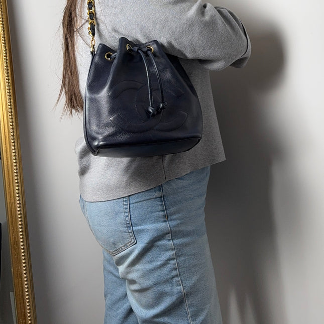 Sac seau Chanel vintage