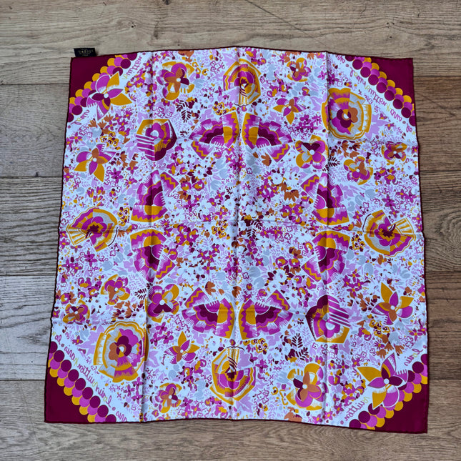 Carré Louis Vuitton Multicolore 67cm