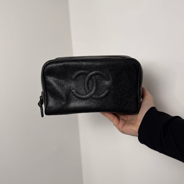 Trousse Chanel cuir caviar