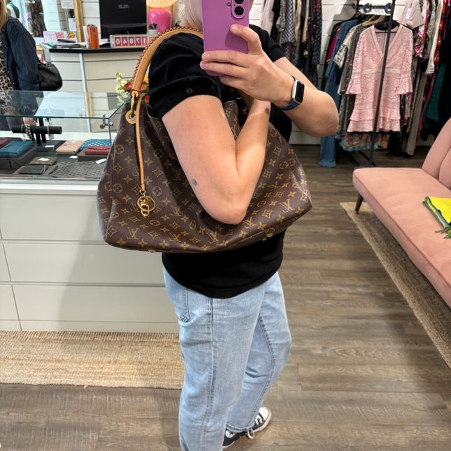 Sac Louis Vuitton Artsy MM